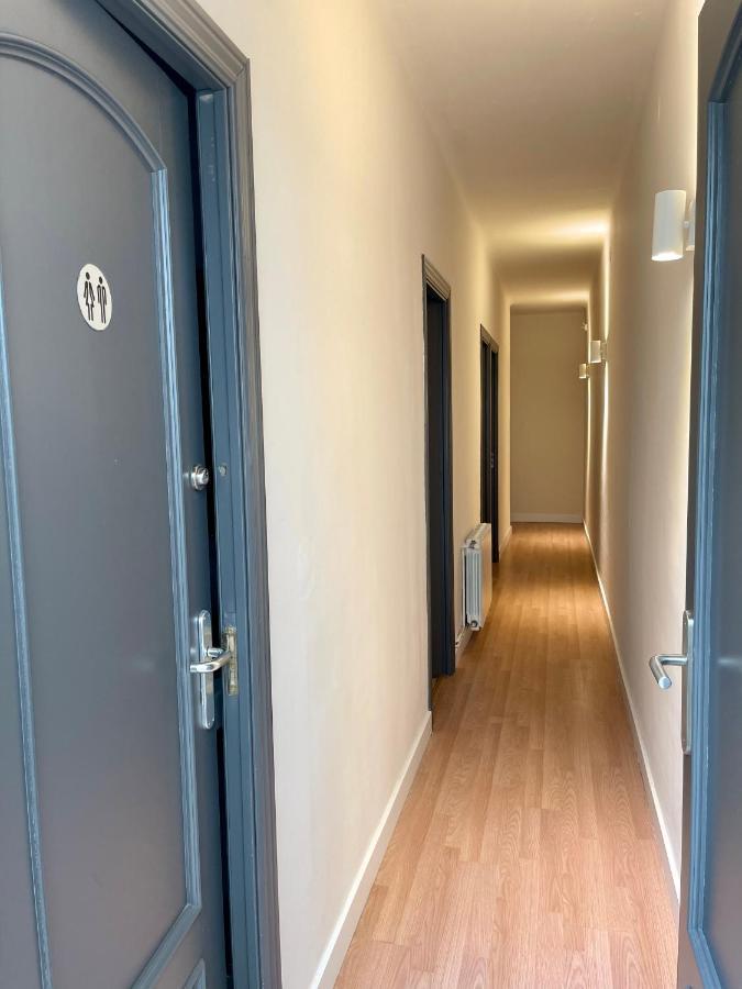 Barcelona Pr Guesthouse El Prat de Llobregat Ngoại thất bức ảnh